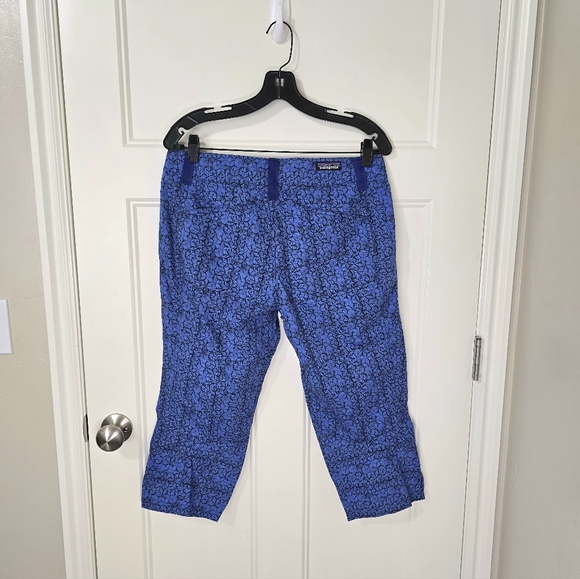 Patagonia Women's Venga Rock Capris Outdoor Blue Hex Batik Cotton Pants Size 10 - Picture 4 of 14